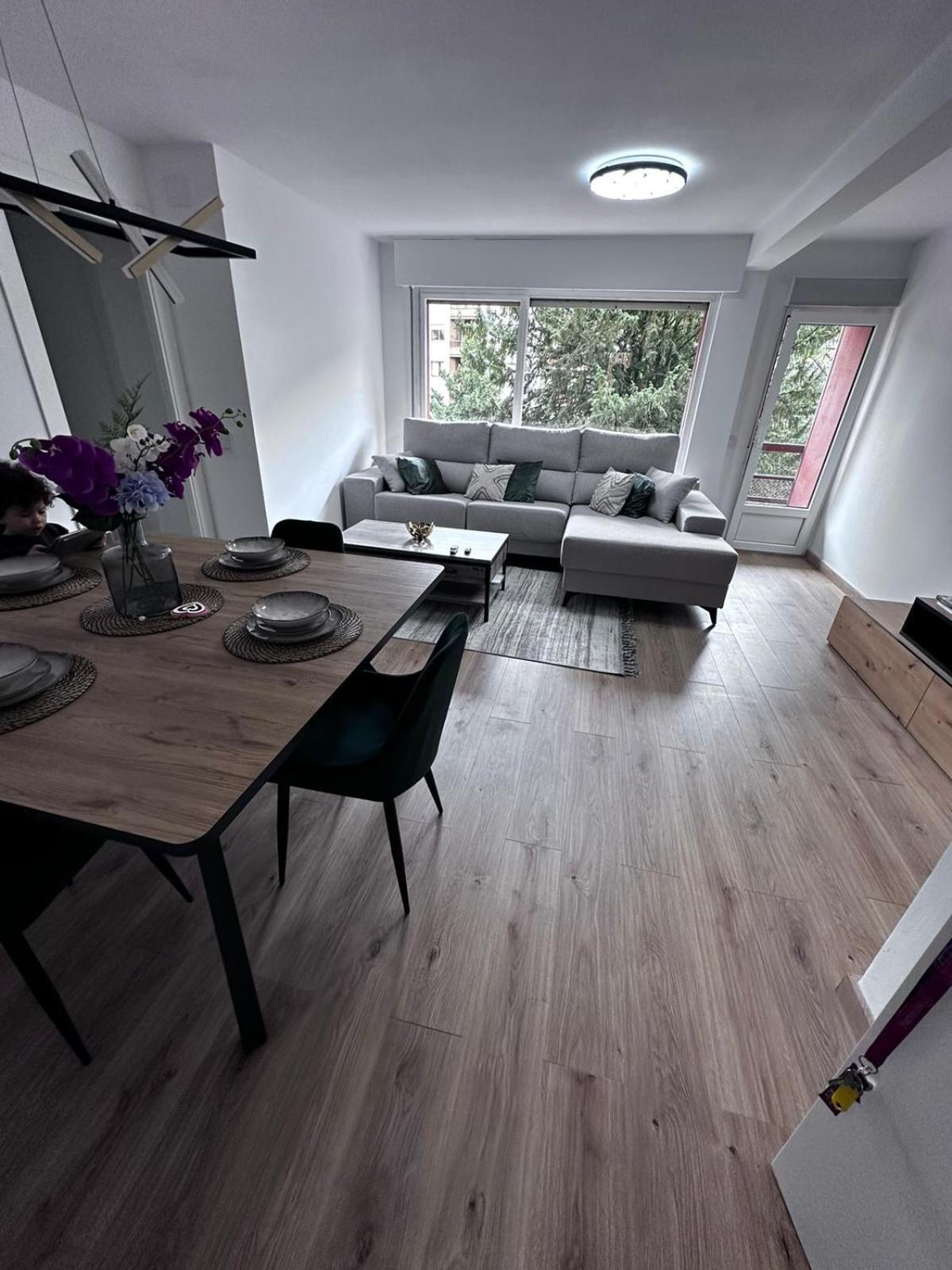 Dh Apartamento Turistico Onís Exteriér fotografie